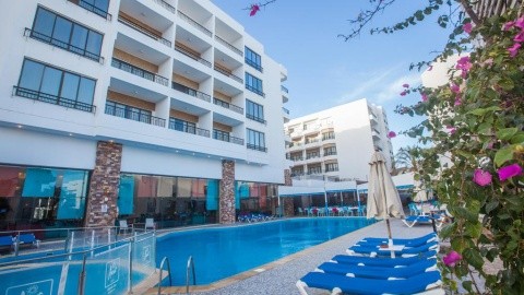 Marlin Inn Azur Resort - Egyiptom - Hurghada - Dél-Hurghada - 2025.06.14. (Szo) - 06.17. (K)