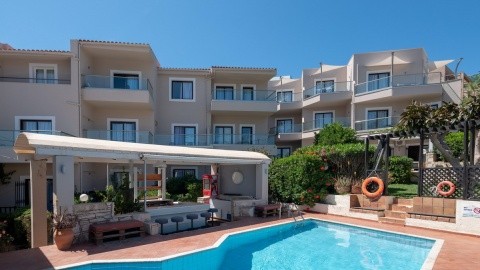 Eva Mare Hotel & Suites - Görögország - Kréta - Agia Pelagia - 2025.06.17. (K) - 06.24. (K)