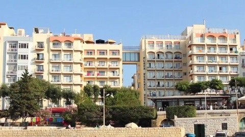 Plaza Regency - Málta - Sliema - 2025.06.15. (V) - 06.18. (Sze)