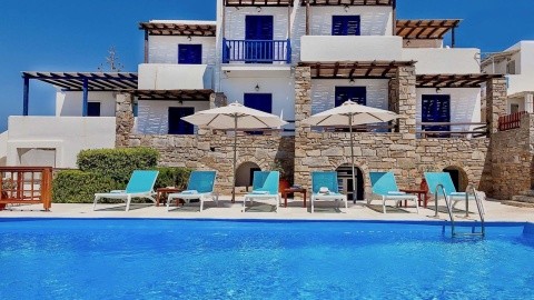San Antonio (Piso Livadi) - Görögország - Paros - 2025.06.16. (H) - 06.19. (Cs)