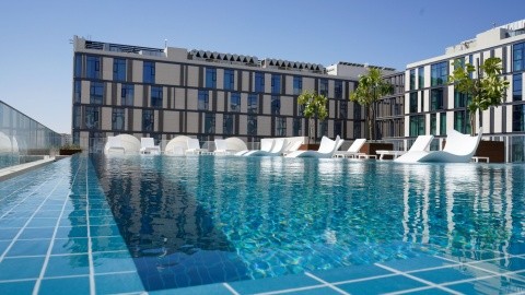 Holiday Inn Dubai Al-Maktoum Airport - Egyesült Arab Emírségek - Dubai - 2025.06.13. (P) - 06.16. (H)