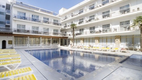 Hotel Ibersol Sorra D'or Beach Club - Spanyolország - Costa del Maresme - Malgrat de Mar - 2025.07.09. (Sze) - 07.16. (Sze)