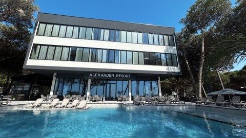 Alexander Resort - Albánia - Durres - Golem - 2025.06.19. (Cs) - 06.26. (Cs)