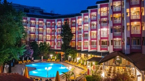 Bieno Club Hotel SVS - Törökország - Alanya - Mahmutlar - 2025.08.02. (Szo) - 08.04. (H)