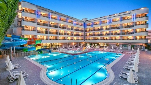 Avena Resort & Spa (ex. Gold Safran) - Törökország - Alanya - 2025.09.21. (V) - 09.24. (Sze)