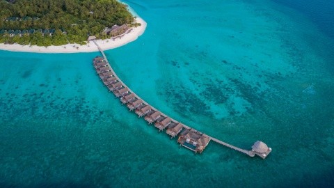 Furaveri Island Resort & Spa (Raa Atoll) - Maldív-szigetek - 2025.11.02. (V) - 11.08. (Szo)