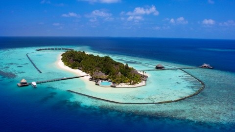 Komandoo Resort - Maldív-szigetek - Lhaviyani Atol - 2025.11.02. (V) - 11.08. (Szo)