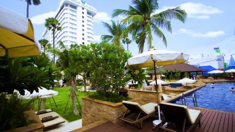 Jomtien Palm Beach - Thaiföld - Pattaya - 2025.11.30. (V) - 12.09. (K)