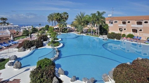 Sol Sun Beach - Kanári-szigetek - Tenerife - Costa Adeje - 2025.11.19. (Sze) - 11.21. (P)