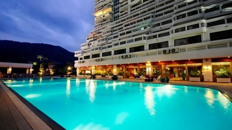 Andaman Beach Suites - Thaiföld - Phuket - Patong - 2025.11.10. (H) - 11.19. (Sze)