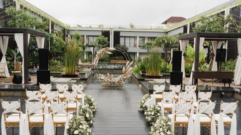 Aryaduta Bali - Bali - Kuta Beach - 2025.11.26. (Sze) - 12.04. (Cs)