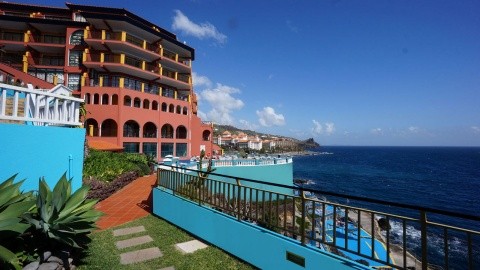 Royal Orchid - Madeira - Canico - Caniço - 2025.12.11. (Cs) - 12.17. (Sze)