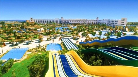 Titanic Resort & Aqua Park - Egyiptom - Hurghada - D&eacute;l-Hurghada - 2026.01.08. (Cs) - 01.10. (Szo)