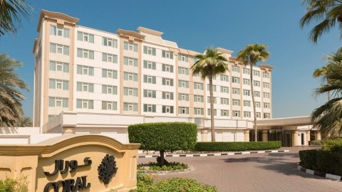 Coral Beach Resort - Egyes&uuml;lt Arab Em&iacute;rs&eacute;gek - Sardzsa - 2026.01.05. (H) - 01.11. (V)