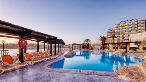 AX Sunny Coast Resort & Spa - Málta - Bugibba a Qawra - Qawra - 2025.12.18. (Cs) - 12.21. (V)