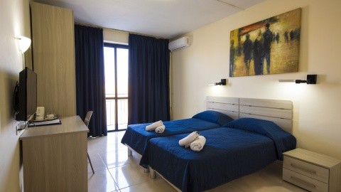 Relax Inn - Málta - Bugibba a Qawra - Bugibba - 2025.12.17. (Sze) - 12.23. (K)