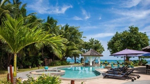 Castello Beach - Seychelle-szigetek - Praslin - Grand Anse - 2025.12.23. (K) - 2026.01.01. (Cs)