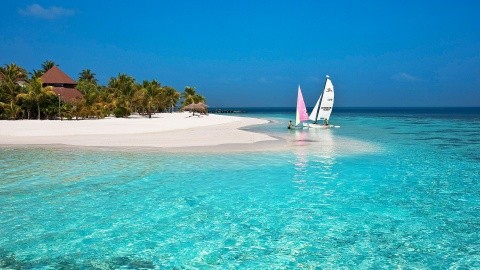 Diamonds Athuruga Beach Villas - Maldív-szigetek - Atol Ari - 2025.12.15. (H) - 12.21. (V)