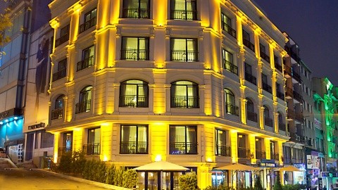 Momento - Törökország - Isztambul - 2025.12.11. (Cs) - 12.17. (Sze)