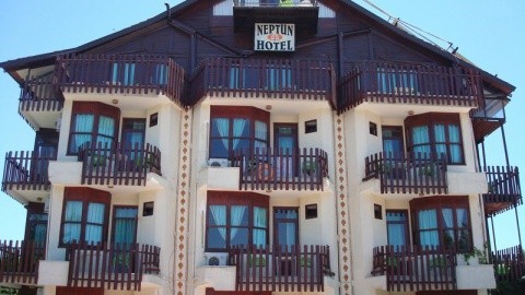 Neptun - T&ouml;r&ouml;korsz&aacute;g - Side - 2026.01.31. (Szo) - 02.07. (Szo)