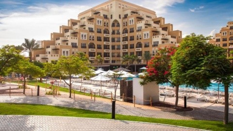 3 &Eacute;jszaka Hotel Amwaj Rotana Jumeirah ***** Dubai &Eacute;s 4 &Eacute;jszaka Rixos Bab Al Bahr Hotel ***** Ras Al Khaimah (Wizzair J&aacute;rattal) - Egyes&uuml;lt Arab Em&iacute;rs&eacute;gek - Dubai - 2026.02.06. (P) - 02.13. (P)