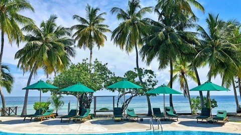 Equator Village - Mald&iacute;v-szigetek - 2026.03.08. (V) - 03.14. (Szo)