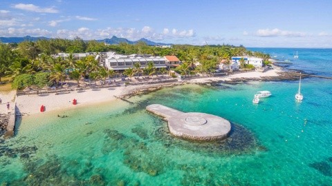 Le Peninsula Bay Beach Resort & Spa - Mauritius - Blue Bay - 2026.02.10. (K) - 02.19. (Cs)