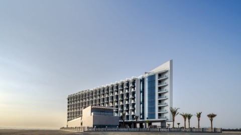 Sea Point Hotel (ex Hotel Park Regis By Prince) - Egyes&uuml;lt Arab Em&iacute;rs&eacute;gek - Dubai - 2026.02.19. (Cs) - 02.22. (V)