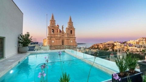 DOMS Boutique Living - M&aacute;lta - Mellieha - 2026.03.02. (H) - 03.05. (Cs)