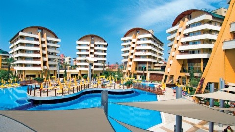 Alaiye Resort & Spa - 5 csillagos sz&aacute;ll&aacute;s - T&ouml;r&ouml;korsz&aacute;g, T&ouml;r&ouml;k Rivi&eacute;ra - Ultra All inclusive