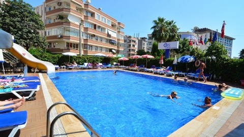 Arsi - 4 csillagos sz&aacute;ll&aacute;s - T&ouml;r&ouml;korsz&aacute;g, Alanya - All inclusive