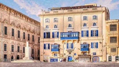 Castille - 3 csillagos sz&aacute;ll&aacute;s - M&aacute;lta, Valletta - Reggeli