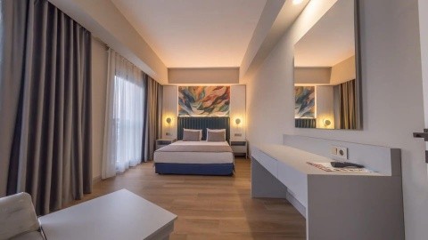 Dream Fun World - 5 csillagos sz&aacute;ll&aacute;s - T&ouml;r&ouml;korsz&aacute;g, Side - All inclusive