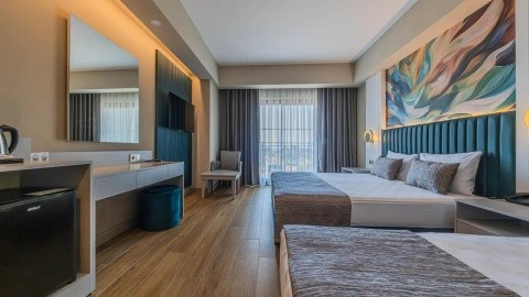 Dream Fun World - 5 csillagos sz&aacute;ll&aacute;s - T&ouml;r&ouml;korsz&aacute;g, Side - All inclusive