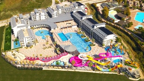 Dream World Palace - 5 csillagos sz&aacute;ll&aacute;s - T&ouml;r&ouml;korsz&aacute;g, Side - All inclusive