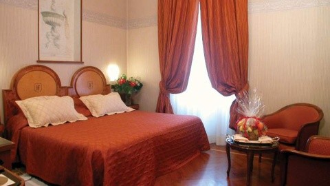 Farnese - 4 csillagos sz&aacute;ll&aacute;s - Olaszorsz&aacute;g, R&oacute;ma &eacute;s k&ouml;rny&eacute;ke - Reggeli