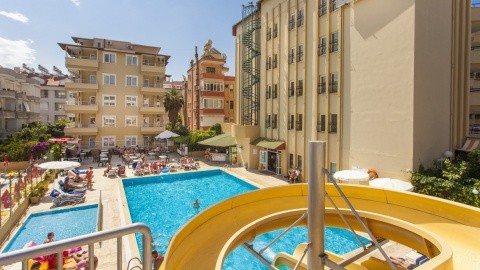 Kleopatra Beach - 4 csillagos sz&aacute;ll&aacute;s - T&ouml;r&ouml;korsz&aacute;g, Alanya - All inclusive
