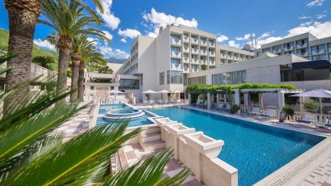 Mediteran - 4 csillagos sz&aacute;ll&aacute;s - Montenegr&oacute;, Bečiči - Reggeli