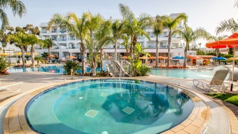 Anesis - 3 csillagos sz&aacute;ll&aacute;s - Ciprus, Agia Napa - Reggeli