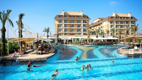 Crystal Family Resort & Spa - 5 csillagos sz&aacute;ll&aacute;s - T&ouml;r&ouml;korsz&aacute;g, Belek - Ultra All inclusive