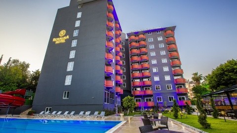 Grand Alisa (ex. Royalisa) - 3 csillagos sz&aacute;ll&aacute;s - T&ouml;r&ouml;korsz&aacute;g, Alanya - All inclusive