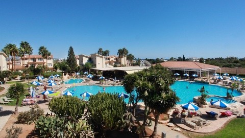 Makronisos Village Club - 3 csillagos sz&aacute;ll&aacute;s - Ciprus, Agia Napa - &Ouml;nell&aacute;t&aacute;s