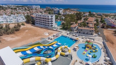 Narcissos Waterpark Resort - 4 csillagos sz&aacute;ll&aacute;s - Ciprus, Protaras - All inclusive