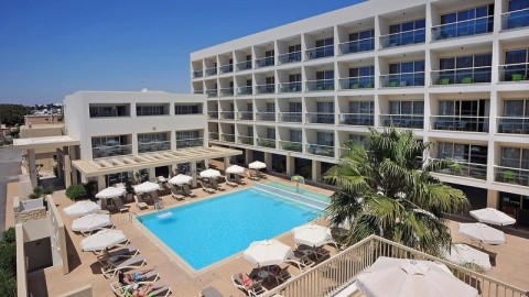 Nelia Gardens - 3 csillagos sz&aacute;ll&aacute;s - Ciprus, Agia Napa - F&eacute;lpanzi&oacute;