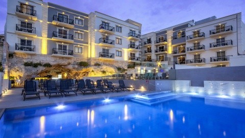 Pergola - 4 csillagos sz&aacute;ll&aacute;s - M&aacute;lta, Mellieha - &Ouml;nell&aacute;t&aacute;s