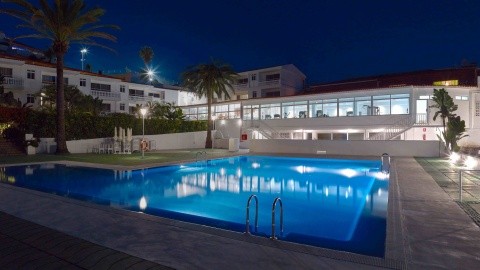 Route Active (Los Realejos) - 1 csillagos sz&aacute;ll&aacute;s - Kan&aacute;ri-szigetek, Tenerife - Reggeli