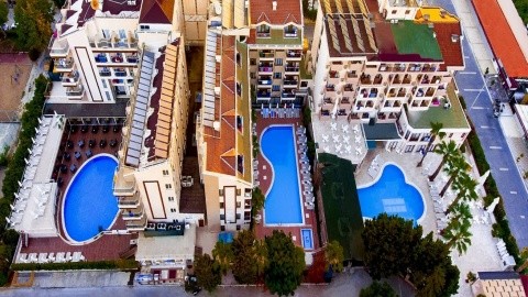 Sun Beach Park - 4 csillagos sz&aacute;ll&aacute;s - T&ouml;r&ouml;korsz&aacute;g, Side - All inclusive