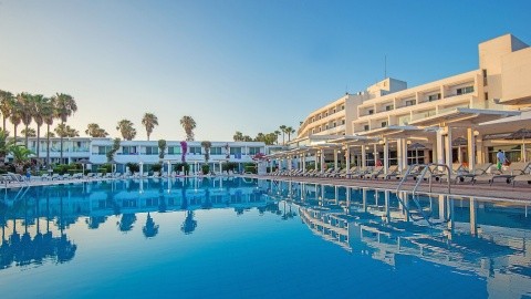 The Dome Beach and Resort - 4 csillagos sz&aacute;ll&aacute;s - Ciprus, Agia Napa - F&eacute;lpanzi&oacute;