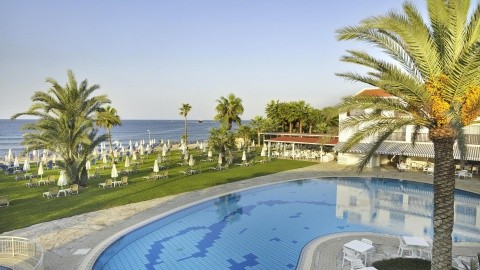 Akti Beach Village Resort - 4 csillagos sz&aacute;ll&aacute;s - Ciprus, P&aacute;fosz - F&eacute;lpanzi&oacute;