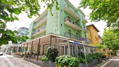 Alevon - 3 csillagos sz&aacute;ll&aacute;s - Olaszorsz&aacute;g, Rimini - F&eacute;lpanzi&oacute;